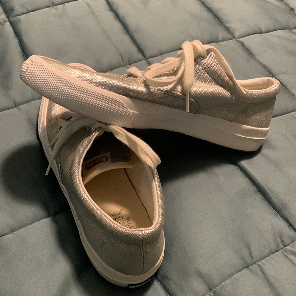 Fun Silver Keds - Picture 4 of 5